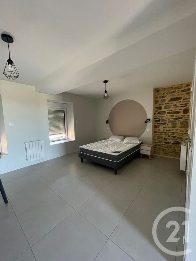 Appartement Studio à louer - 1 pièce - 32.0 m2 - MARTIGNE FERCHAUD - 35 - BRETAGNE - Century 21 Iméo