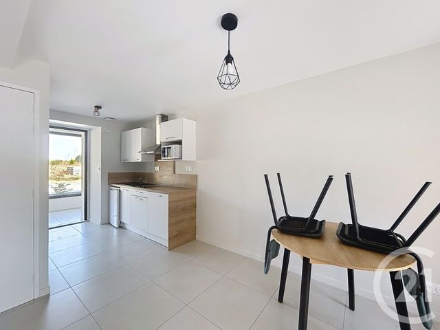 Appartement Studio à louer - 1 pièce - 32.0 m2 - MARTIGNE FERCHAUD - 35 - BRETAGNE - Century 21 Iméo