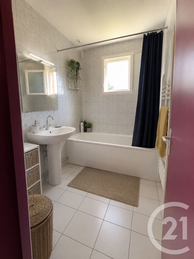 maison à louer - 4 pièces - 77.0 m2 - ERBRAY - 44 - PAYS-DE-LOIRE - Century 21 Iméo
