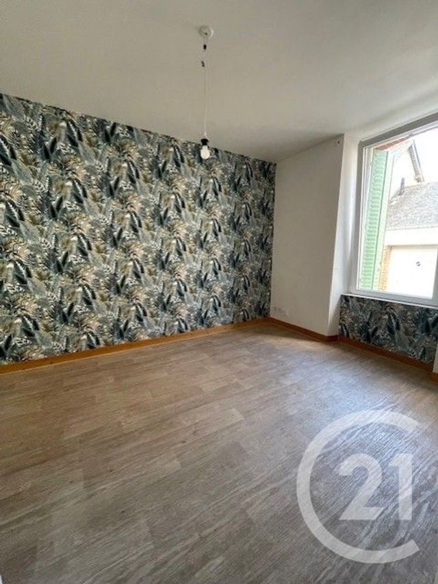 maison à louer - 4 pièces - 92.0 m2 - CHATEAUBRIANT - 44 - PAYS-DE-LOIRE - Century 21 Iméo