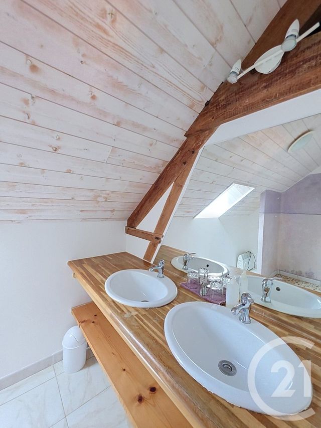 maison à vendre - 10 pièces - 240.0 m2 - JOUE SUR ERDRE - 44 - PAYS-DE-LOIRE - Century 21 Iméo