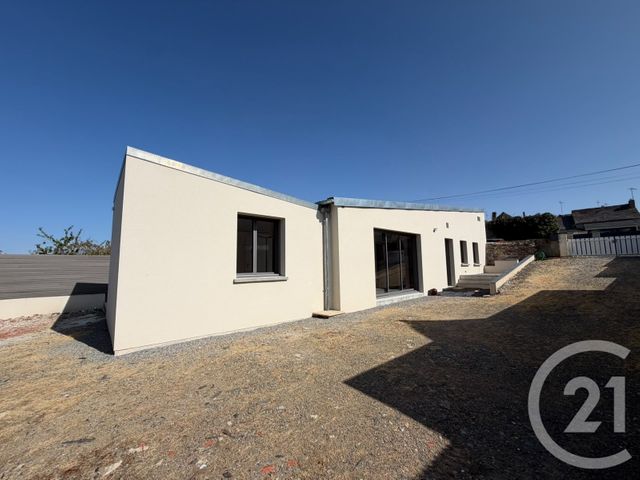 maison à vendre - 4 pièces - 81.56 m2 - ST JULIEN DE VOUVANTES - 44 - PAYS-DE-LOIRE - Century 21 Iméo