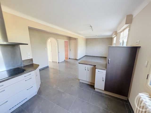 maison à vendre - 6 pièces - 123.33 m2 - CHATEAUBRIANT - 44 - PAYS-DE-LOIRE - Century 21 Iméo