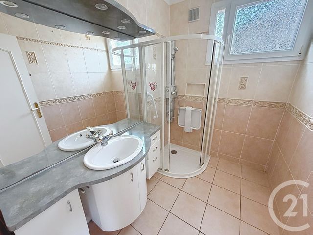 maison à vendre - 6 pièces - 123.33 m2 - CHATEAUBRIANT - 44 - PAYS-DE-LOIRE - Century 21 Iméo