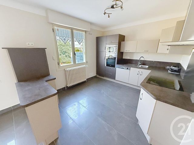 maison à vendre - 6 pièces - 123.33 m2 - CHATEAUBRIANT - 44 - PAYS-DE-LOIRE - Century 21 Iméo