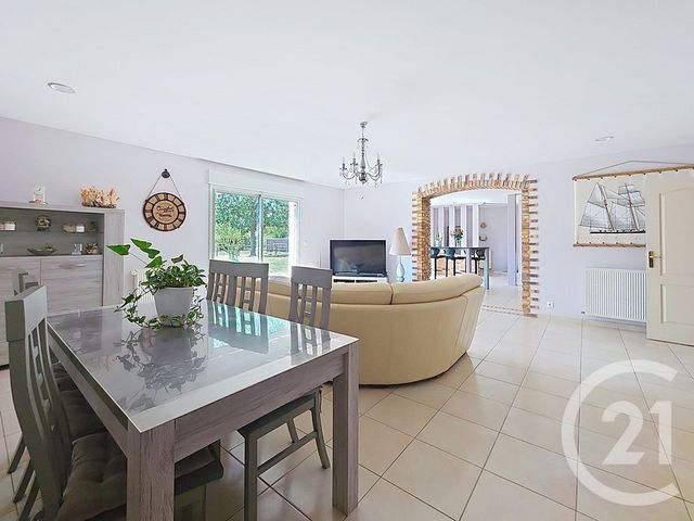 maison à vendre - 7 pièces - 175.0 m2 - LOIREAUXENCE - 44 - PAYS-DE-LOIRE - Century 21 Iméo