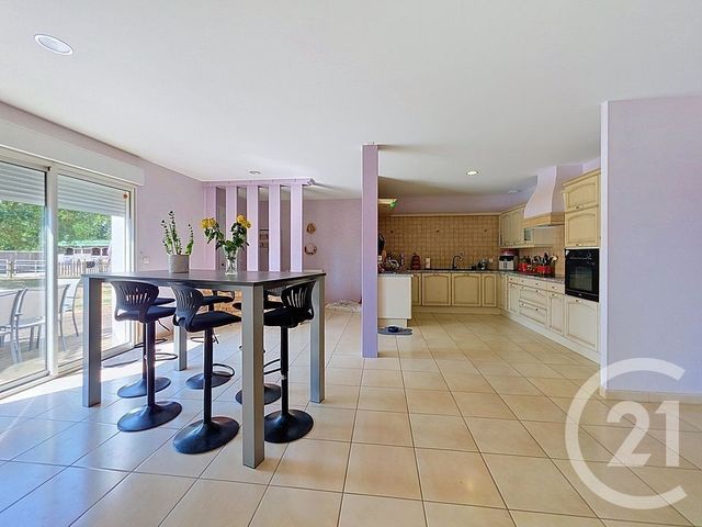 maison à vendre - 7 pièces - 175.0 m2 - LOIREAUXENCE - 44 - PAYS-DE-LOIRE - Century 21 Iméo