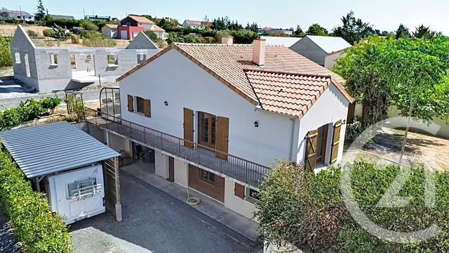 maison à vendre - 8 pièces - 147.0 m2 - LOIREAUXENCE - 44 - PAYS-DE-LOIRE - Century 21 Iméo