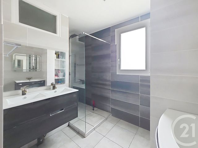 maison à vendre - 7 pièces - 121.39 m2 - GRAND AUVERNE - 44 - PAYS-DE-LOIRE - Century 21 Iméo