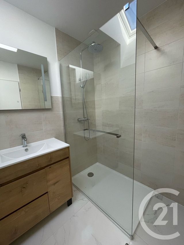 maison à louer - 5 pièces - 98.85 m2 - CHATEAUBRIANT - 44 - PAYS-DE-LOIRE - Century 21 Iméo