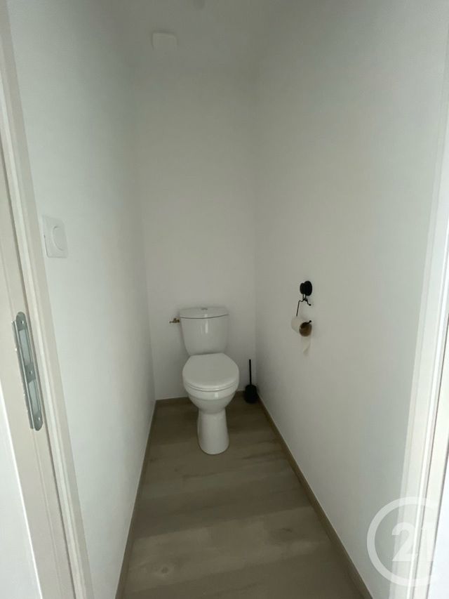 maison à louer - 5 pièces - 98.85 m2 - CHATEAUBRIANT - 44 - PAYS-DE-LOIRE - Century 21 Iméo