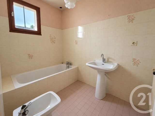 maison à vendre - 4 pièces - 85.15 m2 - CHATEAUBRIANT - 44 - PAYS-DE-LOIRE - Century 21 Iméo