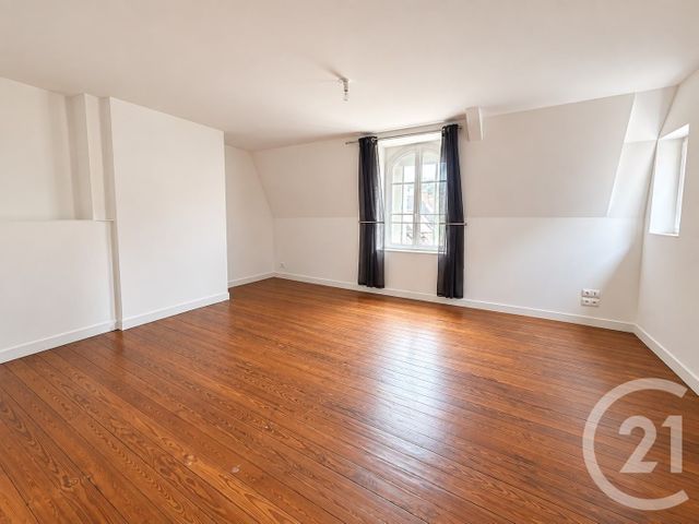 maison à vendre - 6 pièces - 143.13 m2 - CHATEAUBRIANT - 44 - PAYS-DE-LOIRE - Century 21 Iméo