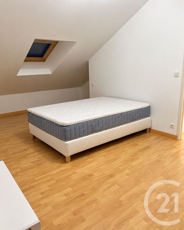 Appartement T2 à louer - 3 pièces - 74.97 m2 - CHATEAUBRIANT - 44 - PAYS-DE-LOIRE - Century 21 Iméo