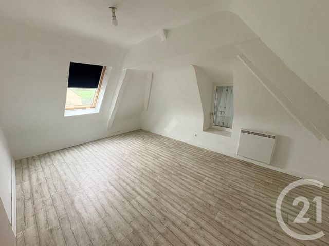 maison à louer - 4 pièces - 65.0 m2 - OMBREE D ANJOU - 49 - PAYS-DE-LOIRE - Century 21 Iméo