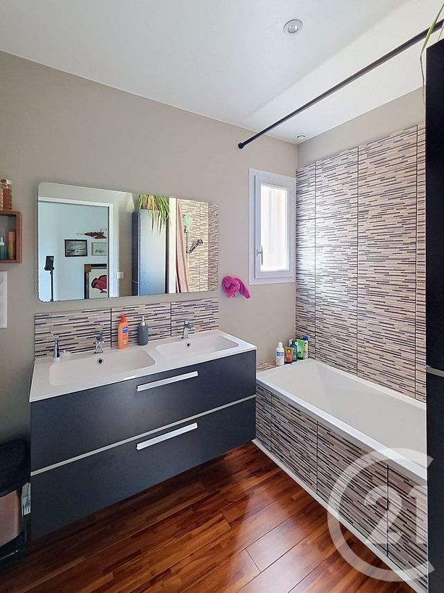 maison à vendre - 5 pièces - 137.1 m2 - LE CELLIER - 44 - PAYS-DE-LOIRE - Century 21 Iméo