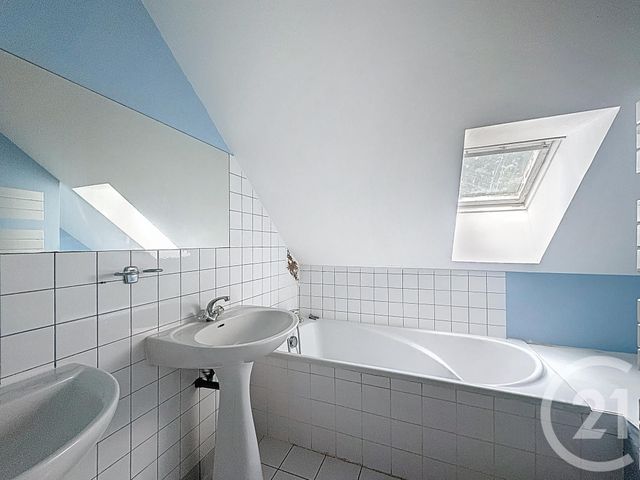 maison à vendre - 6 pièces - 141.17 m2 - ST AUBIN DES CHATEAUX - 44 - PAYS-DE-LOIRE - Century 21 Iméo