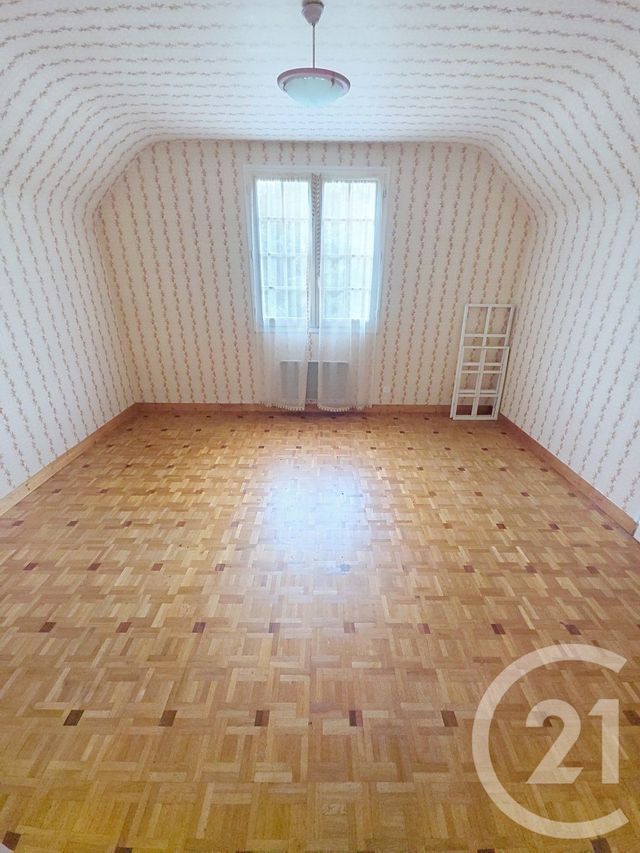 maison à vendre - 6 pièces - 135.0 m2 - OMBREE D ANJOU - 49 - PAYS-DE-LOIRE - Century 21 Iméo