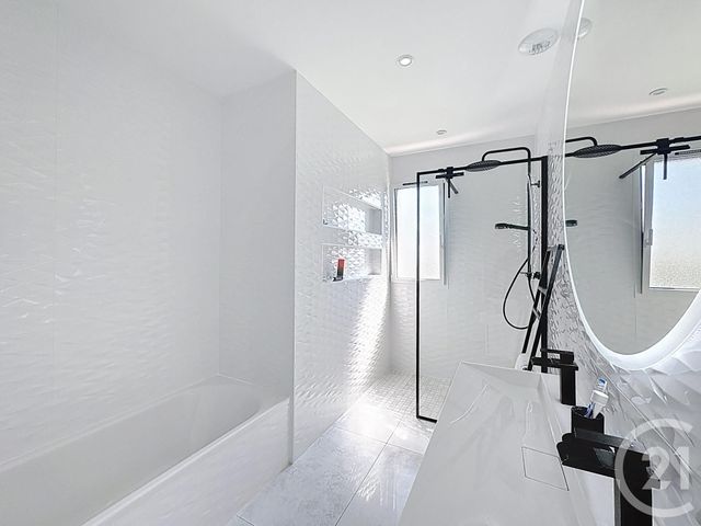 Afficher la photo en grand maison à vendre - 5 pièces - 125.0 m2 - CHATEAUBRIANT - 44 - PAYS-DE-LOIRE - Century 21 Iméo