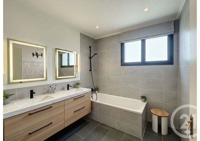 maison à vendre - 3 pièces - 97.37 m2 - CHATEAUBRIANT - 44 - PAYS-DE-LOIRE - Century 21 Iméo