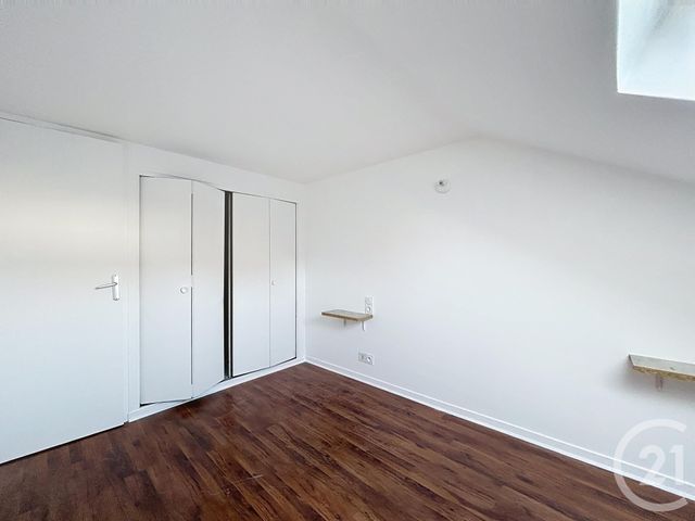 Appartement à louer - 3 pièces - 33.85 m2 - CHATEAUBRIANT - 44 - PAYS-DE-LOIRE - Century 21 Iméo