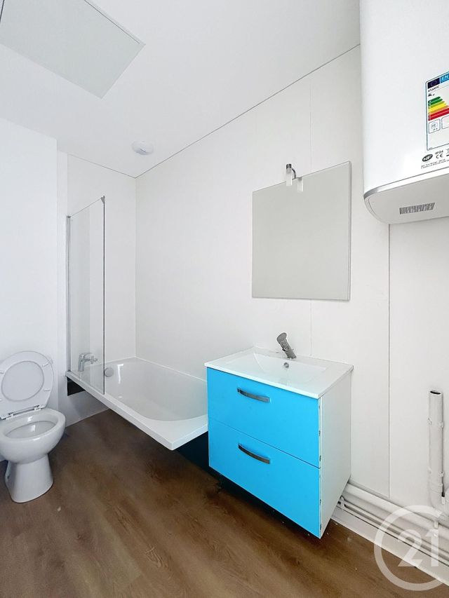 Afficher la photo en grand Appartement à louer - 3 pièces - 47.21 m2 - CHATEAUBRIANT - 44 - PAYS-DE-LOIRE - Century 21 Iméo