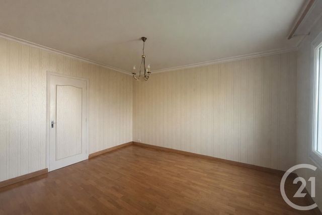 maison à vendre - 5 pièces - 156.0 m2 - CHATEAUBRIANT - 44 - PAYS-DE-LOIRE - Century 21 Iméo