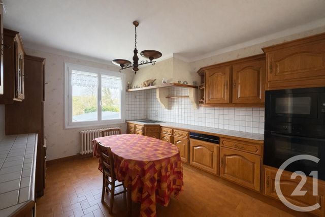 maison à vendre - 5 pièces - 156.0 m2 - CHATEAUBRIANT - 44 - PAYS-DE-LOIRE - Century 21 Iméo