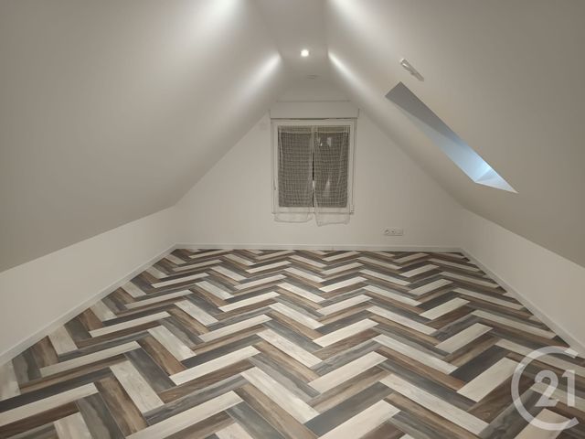 maison à louer - 3 pièces - 93.05 m2 - CHATEAUBRIANT - 44 - PAYS-DE-LOIRE - Century 21 Iméo