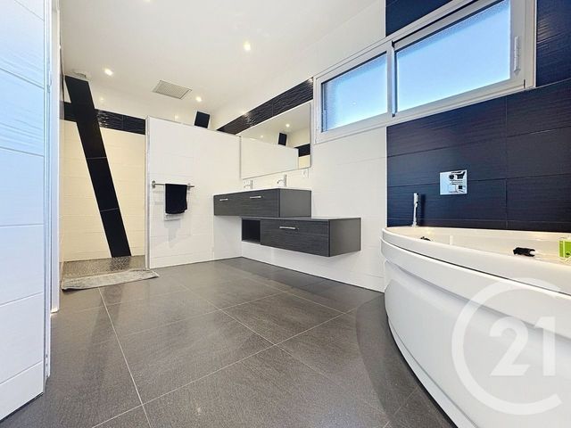 maison à vendre - 5 pièces - 185.0 m2 - CANDE - 49 - PAYS-DE-LOIRE - Century 21 Iméo