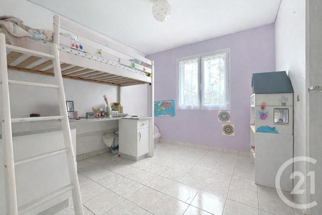 maison à vendre - 6 pièces - 138.0 m2 - MONTREVAULT SUR EVRE - 49 - PAYS-DE-LOIRE - Century 21 Iméo