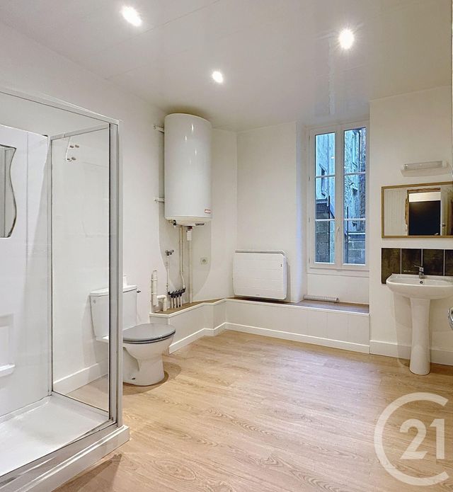 Appartement T2 à louer - 2 pièces - 37.36 m2 - CHATEAUBRIANT - 44 - PAYS-DE-LOIRE - Century 21 Iméo