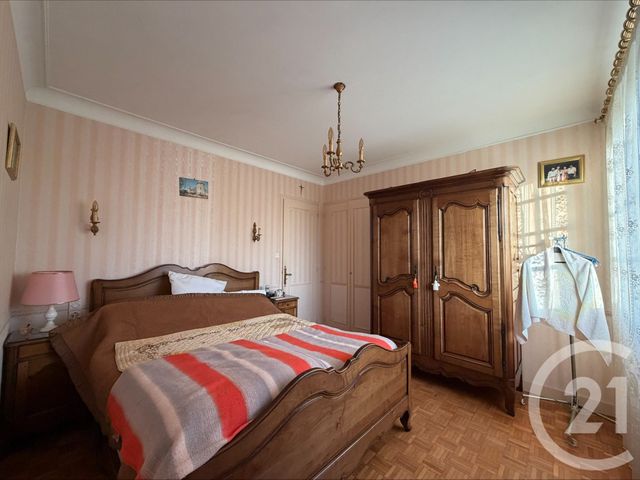 maison à vendre - 5 pièces - 156.0 m2 - CHATEAUBRIANT - 44 - PAYS-DE-LOIRE - Century 21 Iméo