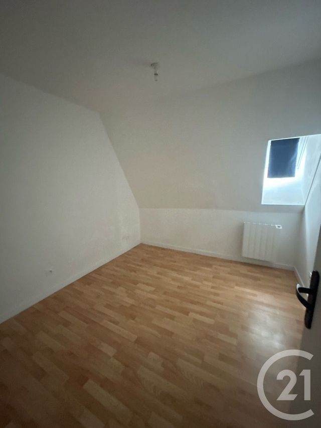 Appartement T3 à louer - 3 pièces - 61.0 m2 - OMBREE D ANJOU - 49 - PAYS-DE-LOIRE - Century 21 Iméo
