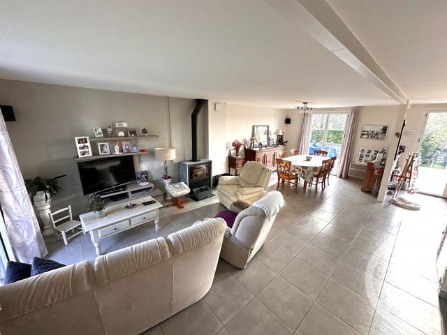 maison à vendre - 6 pièces - 115.0 m2 - VAIR SUR LOIRE - 44 - PAYS-DE-LOIRE - Century 21 Iméo