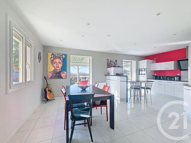 maison à vendre - 7 pièces - 134.0 m2 - VAIR SUR LOIRE - 44 - PAYS-DE-LOIRE - Century 21 Iméo