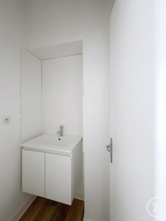Appartement Studio à louer - 1 pièce - 20.0 m2 - CHATEAUBRIANT - 44 - PAYS-DE-LOIRE - Century 21 Iméo