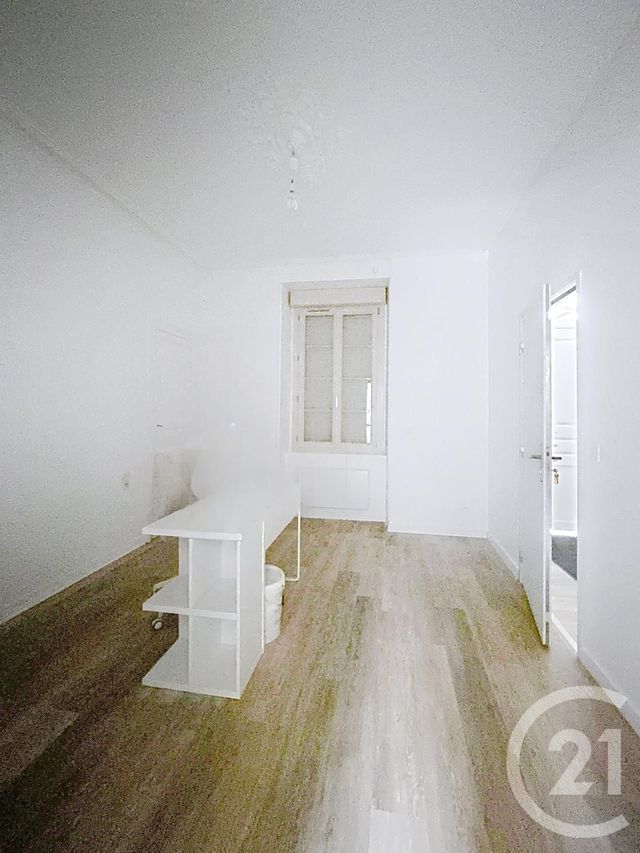 Appartement Studio à louer - 1 pièce - 20.0 m2 - CHATEAUBRIANT - 44 - PAYS-DE-LOIRE - Century 21 Iméo