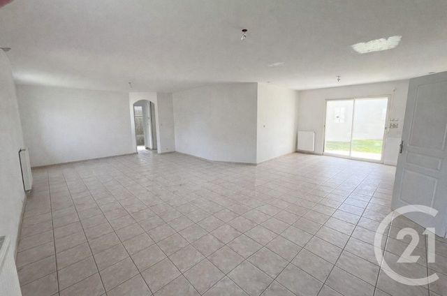 maison à louer - 4 pièces - 92.5 m2 - NOYAL SUR BRUTZ - 44 - PAYS-DE-LOIRE - Century 21 Iméo