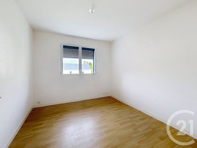 Appartement à louer - 5 pièces - 77.25 m2 - CHATEAUBRIANT - 44 - PAYS-DE-LOIRE - Century 21 Iméo