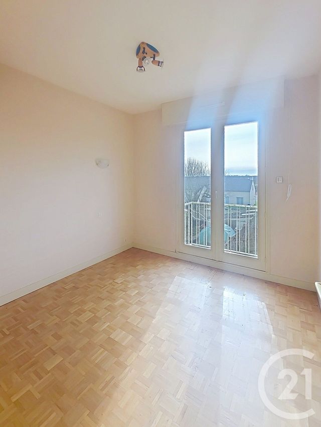 maison à vendre - 8 pièces - 318.0 m2 - MOISDON LA RIVIERE - 44 - PAYS-DE-LOIRE - Century 21 Iméo