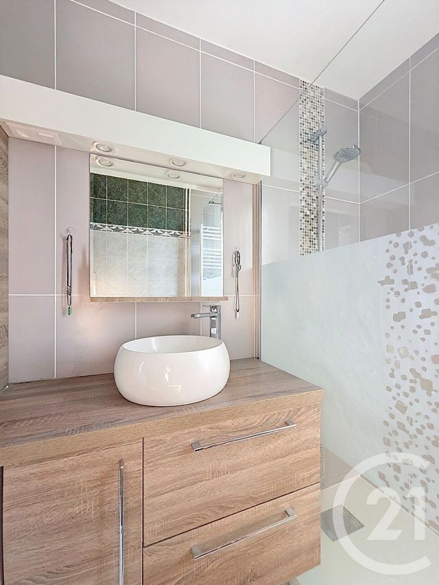 Appartement à vendre - 6 pièces - 109.0 m2 - ANCENIS - 44 - PAYS-DE-LOIRE - Century 21 Iméo