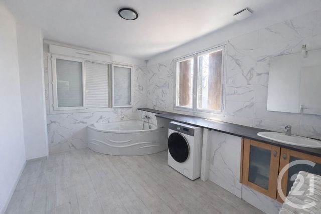 maison à vendre - 4 pièces - 124.0 m2 - CHATEAUBRIANT - 44 - PAYS-DE-LOIRE - Century 21 Iméo