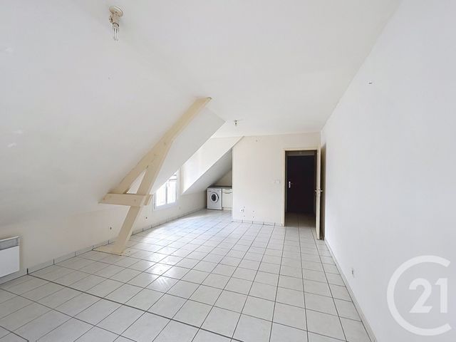 Appartement F3 à louer - 3 pièces - 46.0 m2 - ST MARS LA JAILLE - 44 - PAYS-DE-LOIRE - Century 21 Iméo