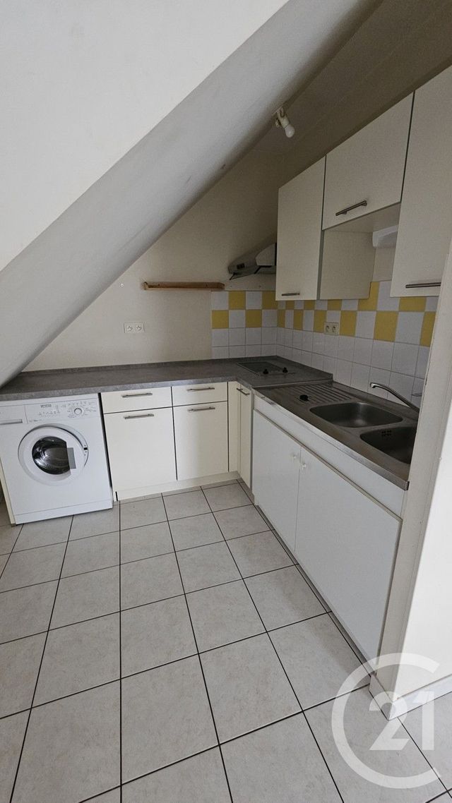 Appartement F3 à louer - 3 pièces - 46.0 m2 - ST MARS LA JAILLE - 44 - PAYS-DE-LOIRE - Century 21 Iméo
