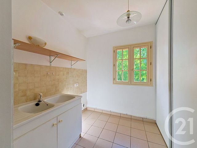 maison à vendre - 10 pièces - 205.0 m2 - MONTREVAULT SUR EVRE - 49 - PAYS-DE-LOIRE - Century 21 Iméo