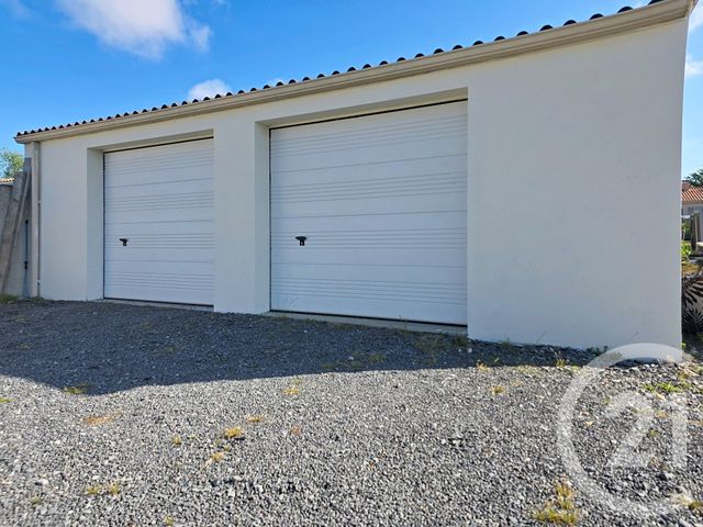 maison à vendre - 6 pièces - 130.0 m2 - MONTREVAULT SUR EVRE - 49 - PAYS-DE-LOIRE - Century 21 Iméo